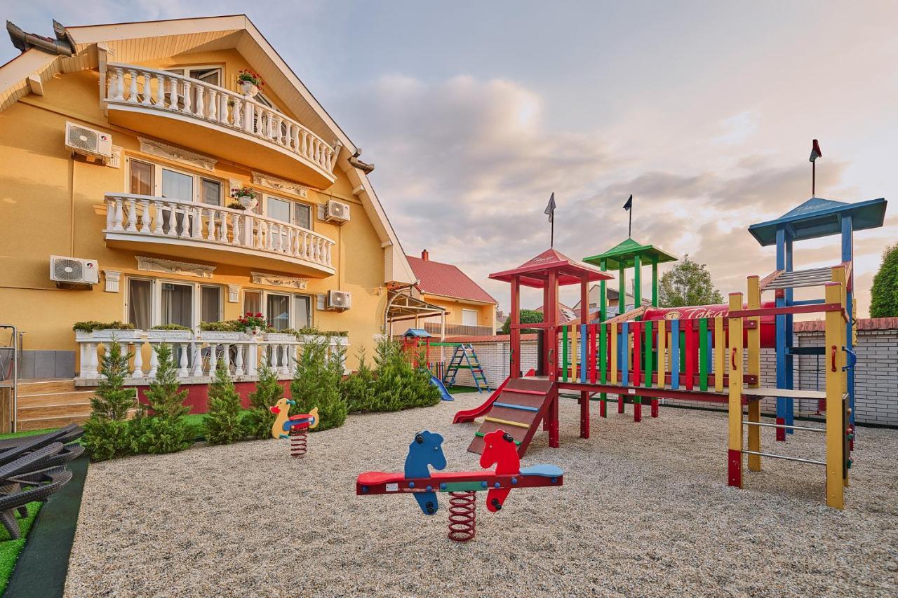 Hotel Tokajer Wellness Panzió Keszthely Exterior foto